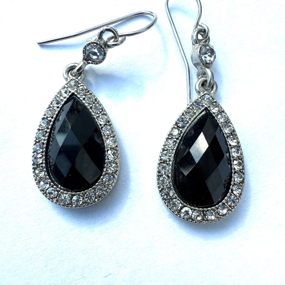 Bundle 2 Pair Red And Black Teardrop Earrings Crystal & Rhinestone Dangle - Picture 3 of 8
